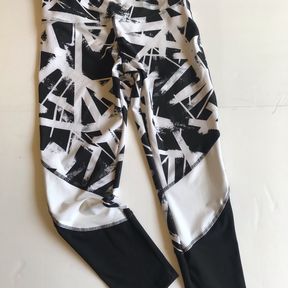 Marika Active wear cropped leggings black/white S